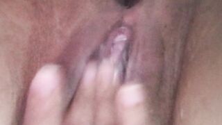 Me encanta tocarme justo antes de ducharme