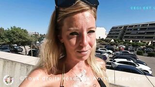 BUKKAKE AMATEUR GEANT sur la plage avec Aurbeaureal, Avamoore et Lilly_love