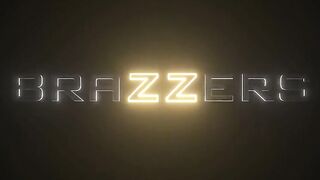 Milfs Take Miami - Part 3.Natasha Nice, Alexis Fawx, CJ Miles / Brazzers