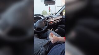 Amateur Parking lot Handjob
