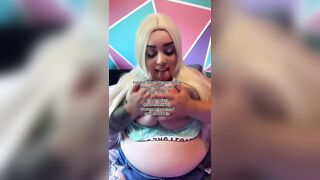 BBW PLAYS WITH HUGE TITS!