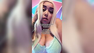 BBW PLAYS WITH HUGE TITS!