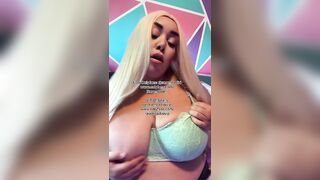 BBW PLAYS WITH HUGE TITS!