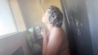 TAKE A SHOWER WITH VANILLA FAITH ARDALAN