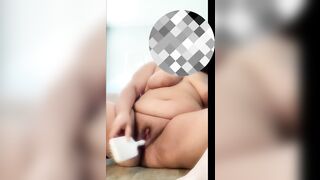 Using a brush to make me squirt