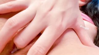 Putting my finger inside my wet pussy