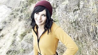 Girl Farts and Shows Her Asshole on Hiking Date (Ripped Pants, Voyour, Farting)