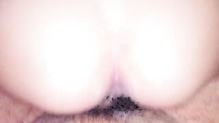 Follando a una linda tetona