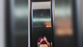Amiga montando polla grande y dura