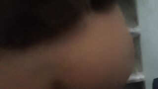 Трахнул шалаву прямо в подъезде! Трахнул дешевую шлюху