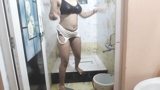 Leaked of Village Girl Bathing