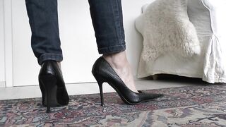 Extremely Pointed High Heels Lady Victoria Valente Jerk off Instructions and a Great Cum for Pointed Heels