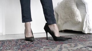 Extremely Pointed High Heels Lady Victoria Valente Jerk off Instructions and a Great Cum for Pointed Heels