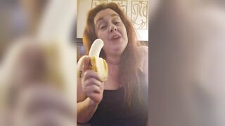 Hot all natural MILF eats a ripe banana per request