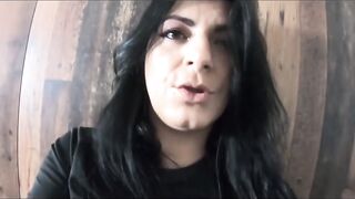 Any Older Men Here to Fuck Me?
