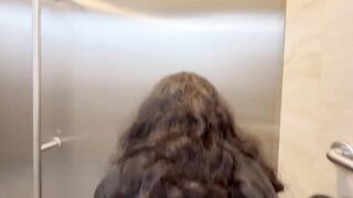 I Sucked the Vagina of the Woman I Met at the Cinema in the Bathroom