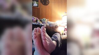 Stare at My Perfect Soles for the Next 6 Minutes While I Ignore You