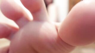 Your Dick Only Gets Hard for My Feet