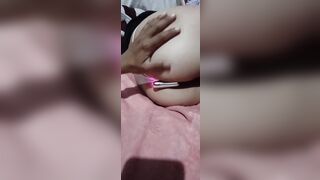 Juegan con mi vagina toda humeda... me dejaron muy caliente