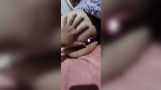 Juegan con mi vagina toda humeda... me dejaron muy caliente