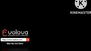 She opens her ass to put it deeper