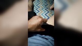 nagising akong matigas nanaman si JR tag libog nanaman